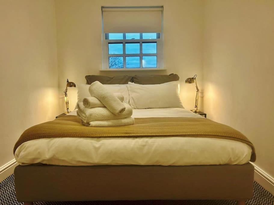 윈저 Epic Location, Views & Large Private Terrace 아파트 외부 사진